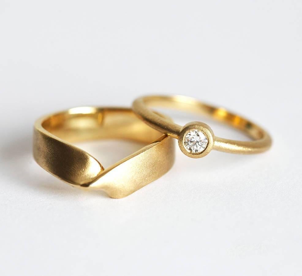 Yellow Gold Ring Set With Round Solitaire Diamond Ring-Capucinne