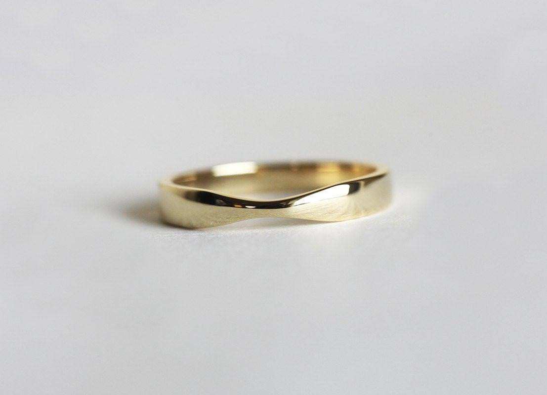 Yellow Gold Wedding Ring, Gold Womens Wedding Band-Capucinne