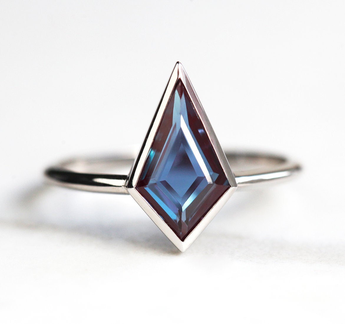 Teal Kite Alexandrite Solitaire Style Ring