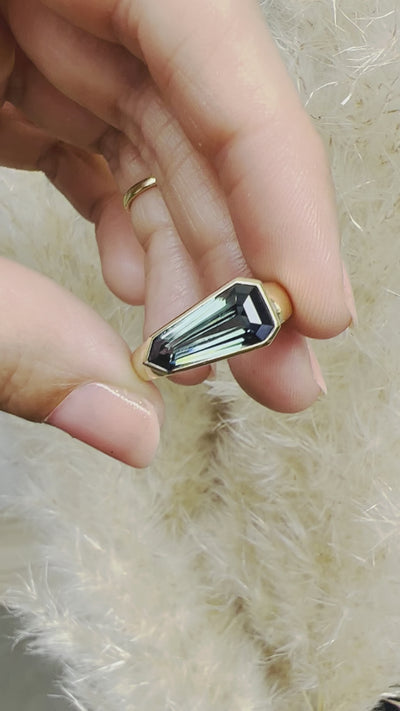 4Ct Shield Cut Teal Sapphire Ring, Unique Geometric Shape Sapphire Solitaire Ring