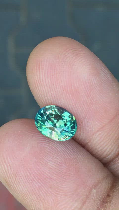 Loose oval-shaped teal sapphire video