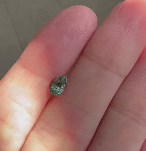 Loose pear-shaped green sapphire video