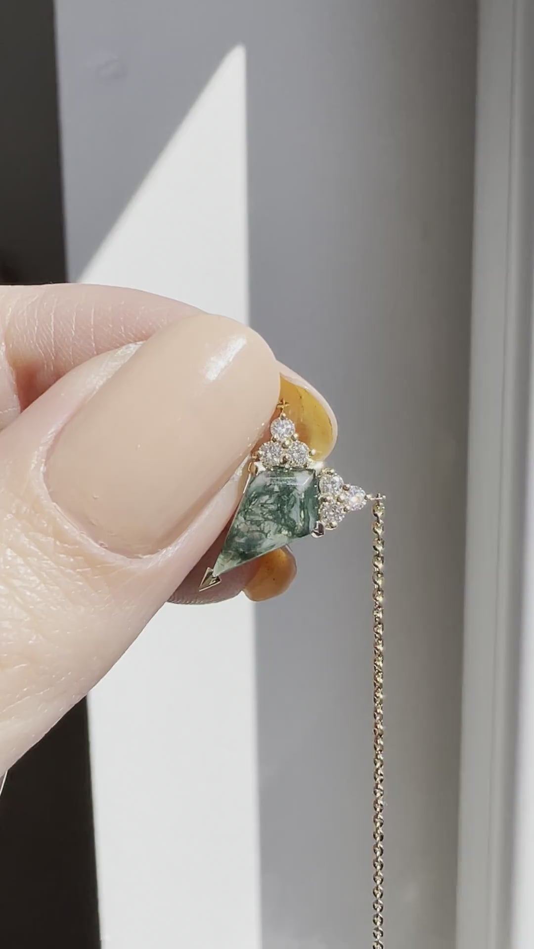 Kite-shaped green dawn moss agate and diamond gold necklace video
